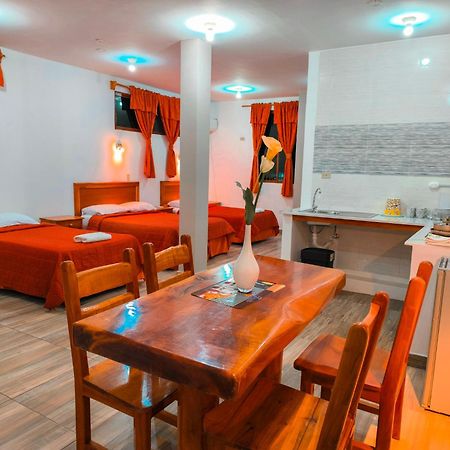 Suites En El Centro Puerto Ayora  Eksteriør bilde
