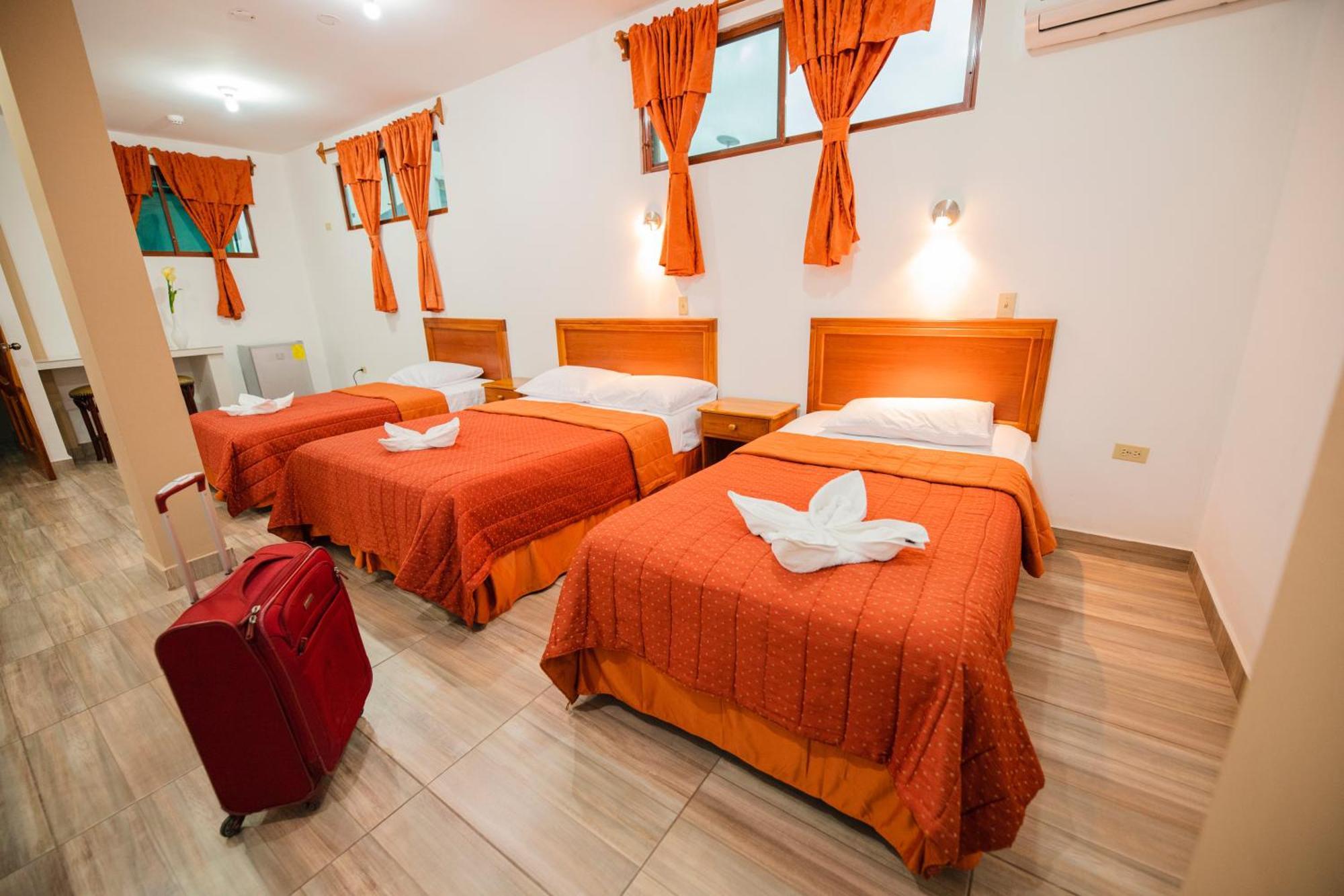Suites En El Centro Puerto Ayora  Eksteriør bilde