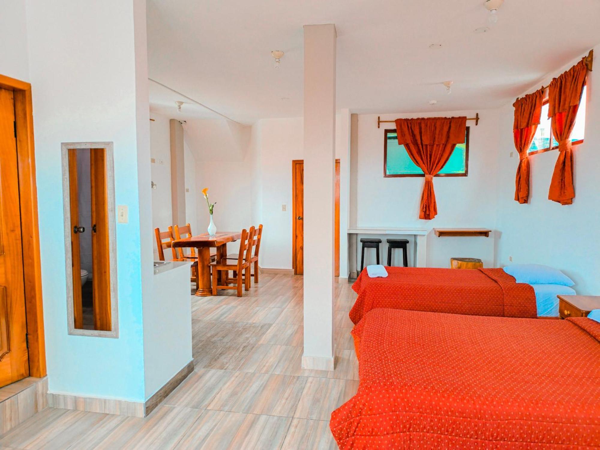 Suites En El Centro Puerto Ayora  Eksteriør bilde