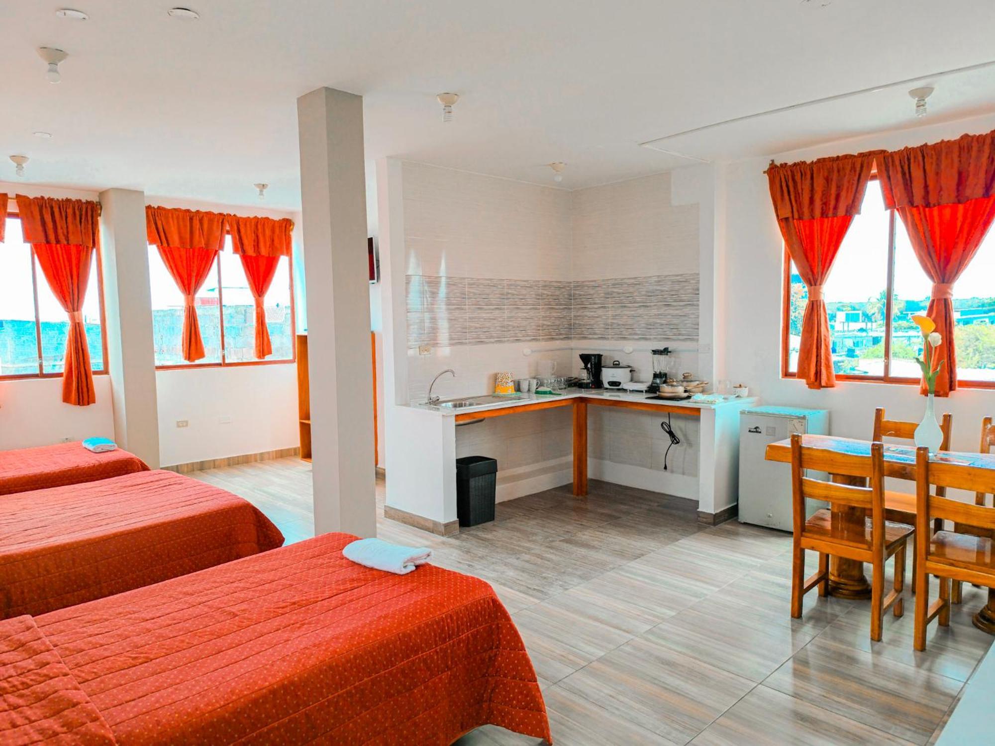 Suites En El Centro Puerto Ayora  Eksteriør bilde